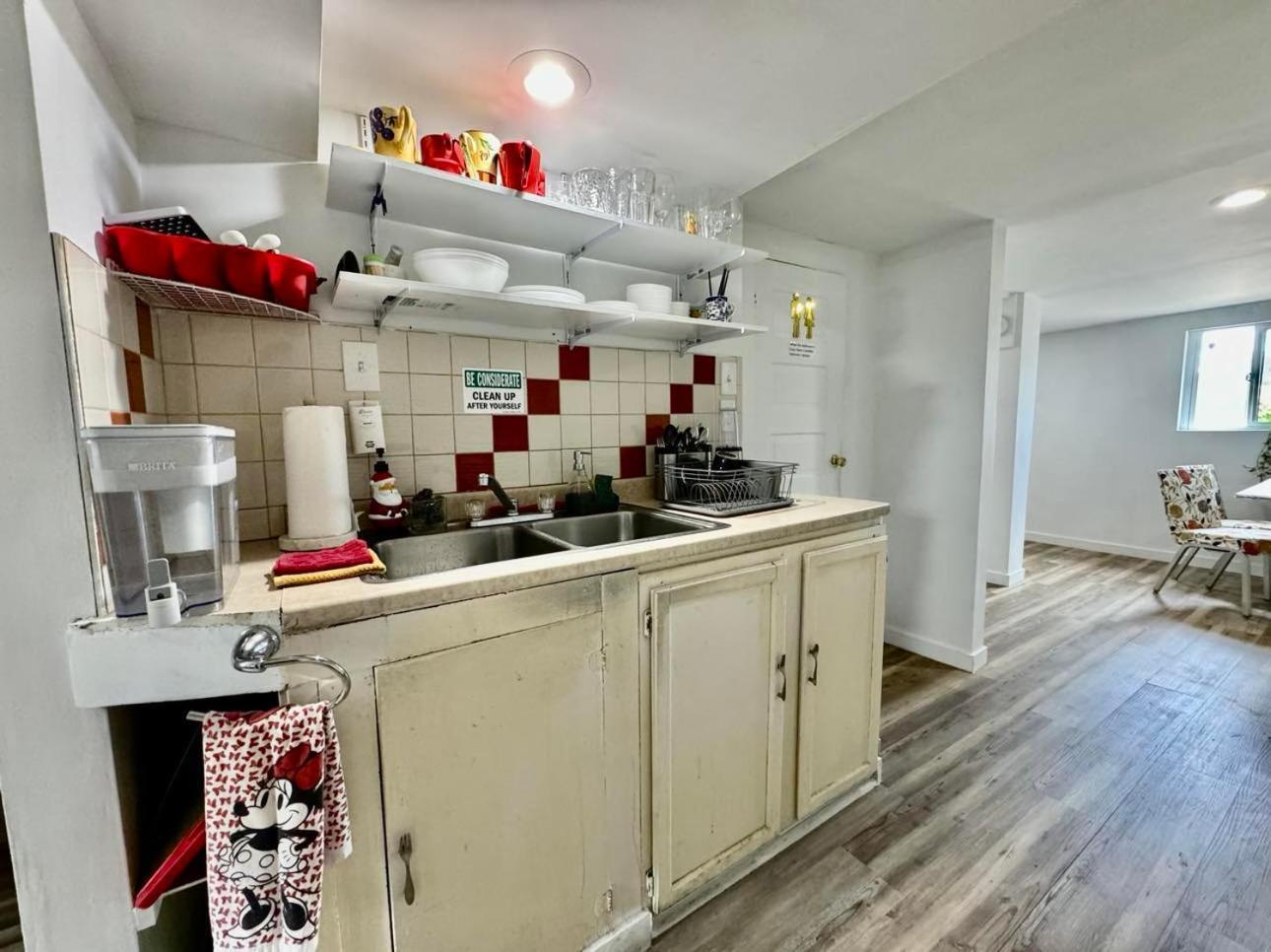 Cozy Private Room With Shared Bathroom On The 1St Floor - Conveniently Located Near Seatac Airport And Downtown Seattle Exterior photo