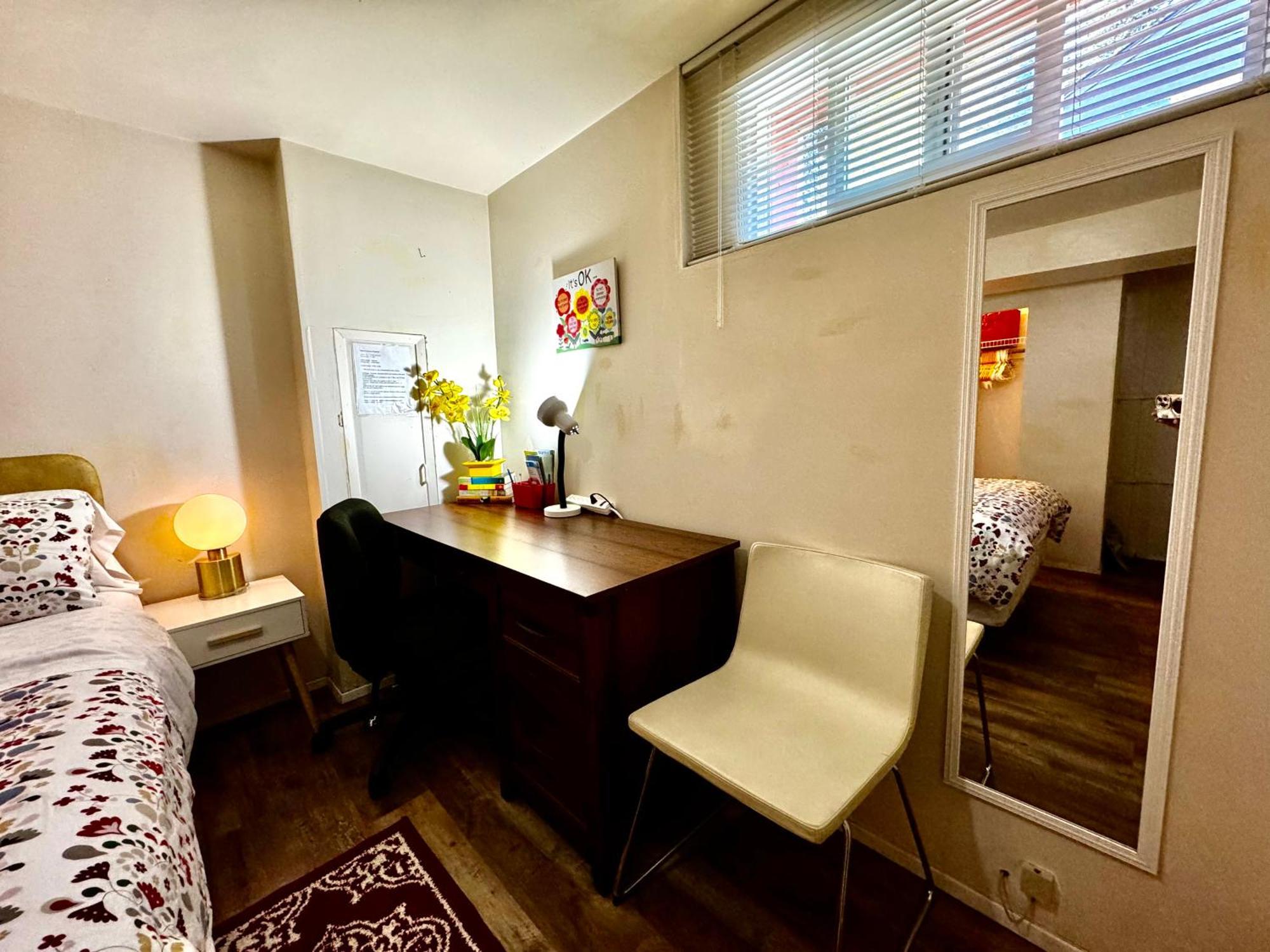 Cozy Private Room With Shared Bathroom On The 1St Floor - Conveniently Located Near Seatac Airport And Downtown Seattle Exterior photo